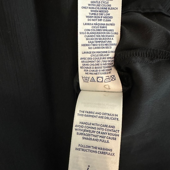 Joie limited edition, long sleeve smock necked blouse top. Med. New With Tags - Picture 8 of 10